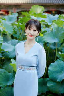 丰满寡妇金寡妇